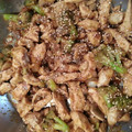 El cooksnap de Claire cuando hizo Pollo, brócoli y champiñones con salsa de soja.