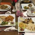 صورة من Reem Alani، شاركها بعد تجربة وصفة ثريد منسف شاكرية بالخبز العراقي مع الأرز المدخن بطريقتي 🍖🍛