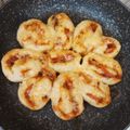 Cooksnap dari Indri Azari untuk resep Pizza roll teflon eggless