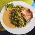 El cooksnap de Sylvia Sanchez cuando hizo Tallarines verdes con bistec apanado (estilo steakzza).
