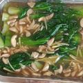 Cooksnap dari Bambang Sudrajad untuk resep Pokcoy with garlic sauce tiram