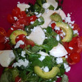 El cooksnap de isa24 cuando hizo Ensalada de skyrella con tomates y aguacate.