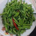 รูป Cooksnap ของ Gaan Rittisirin เมื่อเขาทำ ผัดผักบุ้งน้ำมันหอย