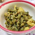 Sonal Sardesai Gautam का कुकस्नैप जब उन्होंने बीन्स,आलू की सूखी सब्जी (beans aaloo ki sabzi recipe in Hindi) बनाया था।