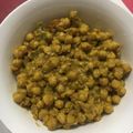 chaitali ghatak का कुकस्नैप जब उन्होंने सफेद छोले की सब्जी (safed chole ki sabzi recipe in Hindi) बनाया था।