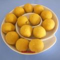 Shital Muranjan's cooksnap of when they made खुसखुशीत रवा -बेसन लाडू.