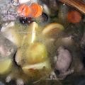 Cooksnap Dapur Yusfarisyia semasa beliau membuat Sup ayam ala Thai.