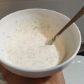 El cooksnap de Laura AO cuando hizo Salsa hecha con yogur griego natural.