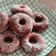 Cooksnap Sesimple Loralin semasa beliau membuat Donut red velvet.
