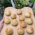 Cooksnap dari Tania Samantha untuk resep Roti Unyil Keju Favorit Papa+anak2 ( Mini Cheesy roll bun) 