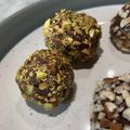 Clare Knivett's cooksnap of when they made Easy peasy chocolate truffles.
