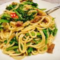 姚佩妘 的 牛肉空心菜炒麵 cooksnap