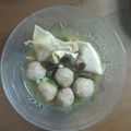 Cooksnap dari Vindita Tamara untuk resep Pangsit Goreng Ayam & Siomay Ayam • Dengan Kuah • Adonan Sama