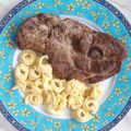 Katerinaxan's cooksnap of when they made Εύκολες μπριζόλες χοιρινές στο φούρνο σα λουκούμι.
