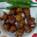 Niyati Mehta's cooksnap of when they made મેથી ના ગોટા(Methi na Gota recipe in gujarati).