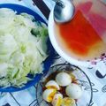 Cooksnap của Pi Ha khi họ làm theo món Bắp cải luộc đơn giản khi ở nhà một mình