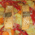 El cooksnap de ricardocollazo0 cuando hizo Salmón al horno con verduras y 🥔!!.