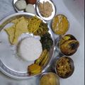 Sayantika Sadhukhan's cooksnap of when they made দুপুরের আমিষ থালি,(দেশি মুরগির ঝোল,লালশাক ভাজা,চাটনি,স্যালাড).