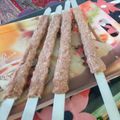 کوک اسنپ Nargs Bozar بعد از امتحان کردن کباب کوبیده.