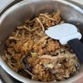 Ellen Lien 的 菇菇高麗菜素炊飯 cooksnap