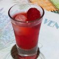 Fodor Emese Cooksnap-ja, amikor elkészítette a(z) Epres menta likőr 🍓 receptet.