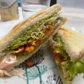El cooksnap de Débora Cantero Martínez cuando hizo Sándwich de aguacate, salmón ahumado y pepinillos ♡.