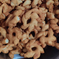 Cooksnap dari Yulietika Ikrar Pratiwi untuk resep Biji Ketapang Gurih Renyah Ekonomis