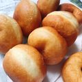 Cooksnap dari linnndaaa untuk resep Donat White Ring (killer soft bread 1x proofing)