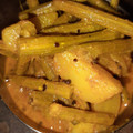 Rupa singh का कुकस्नैप जब उन्होंने सरसों ग्रेवी सहजन आलू सब्जी(Sarso Gravy Sehjan Aloo Sabji recipe in hindi) बनाया था।