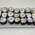 El cooksnap de carmen.031@hotmail. com cuando hizo Sashimi, sushi, California rolls, Maki de atún y Maki de salmón.