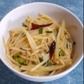 รูป Cooksnap ของ Chookrit Tuncharern เมื่อเขาทำ มันฝรั่งเส้นผัด (จีนเสฉวน)