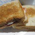 El cooksnap de graciela martinez IG @gramar09ok ☺💗 cuando hizo Sándwich tostado de jamón y queso.
