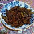 Cooksnap Suzi Peter semasa beliau membuat Daging kicap black paper.