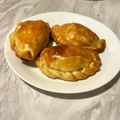 El cooksnap de Roberto Miranda cuando hizo Empanadas criollas (morrón, cebolla, huevito duro, pasa de uva y aceitunas), con masa casera🥟.