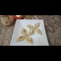 Rashmi Tandon का कुकस्नैप जब उन्होंने हलवाई जैसी काजू कतली(Halwai jaisi kaju katli recipe in Hindi) बनाया था।