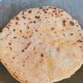 Falak Numa का कुकस्नैप जब उन्होंने आलू का पराठा (aloo ka paratha recipe in Hindi) बनाया था।