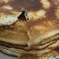 Cooksnap-ul lui Laura Maria atunci când a preparat Clătite americane cu banane.