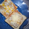 Cooksnap dari Astri Lestari untuk resep Pizza simpel bekal sekolah