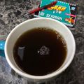 Cooksnap Ain Mohd Kitchen semasa beliau membuat Nescafe ‘O’ Panas (Something To Remember: Tribute to Arwah Mak).