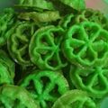 Cooksnap dari Amok YuNi untuk resep Kembang goyang gurih renyah