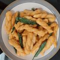 Cooksnap dari Stephanie Christina untuk resep Kue Kepang Ketan Salju Devina Hermawan