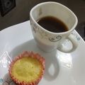 کوک اسنپ الهه بعد از امتحان کردن کاپ کیک ساده.