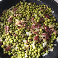 El cooksnap de mjmonseco cuando hizo Guisantes frescos con jamón y huevo poche.
