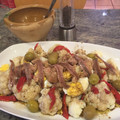 El cooksnap de Ana Laguna cuando hizo Ensalada de coliflor con atún, anchoas, piquillos y variantes.