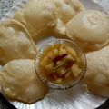 sandhya Dutta 's cooksnap of when they made সাদালুচি আলুর তরকারি(sada luchi alur torkari recipe in bengali).