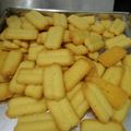Cooksnap dari thiea untuk resep Kue Lidah Kucing 🐈