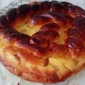 Cooksnap-ul lui Laura Maria atunci când a preparat Pască cu brânză  dulce, și stafide, în  aluat de cozonac.