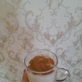 کوک اسنپ Sara بعد از امتحان کردن معجون موز و گردو.