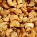 Sandhya ghai का कुकस्नैप जब उन्होंने टेस्टी मसाला काजू (Tasty masala kaju recipe in Hindi) बनाया था।