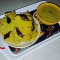 Nirmala Rajput का कुकस्नैप जब उन्होंने सेवरी वेज केक हांडवो (Sevari Veg Cake Handavo recipe in hindi) बनाया था।